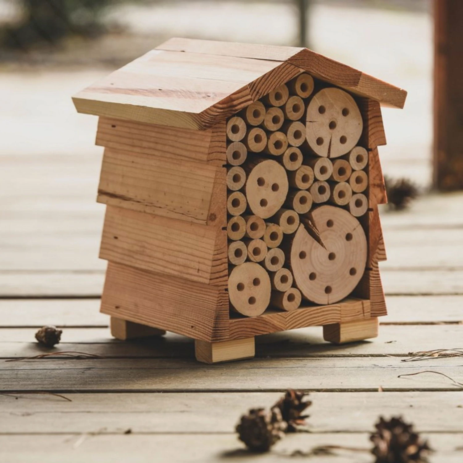 Insektenhotel 'Bienenstock', Natur, Ø 19 X 25 Cm 1 Insektenhotel 'Bienenstock', Natur, Ø 19 X 25 Cm