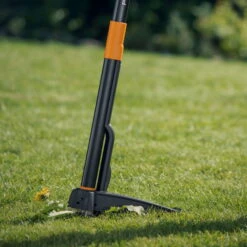 Fiskars Xact Unkrautstecher, Schwarz/orange, Länge 100 Cm 17 Fiskars Xact Unkrautstecher, Schwarz/orange, Länge 100 Cm -Stilvolles Gartenmöbelgeschäft 0920100957 Xact Unkrautstecher 7 105475