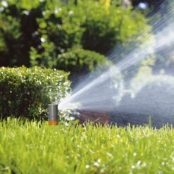 Turbinen-Versenkregner T 380, Gardena, Wurfweite 6-11 M, Winkel 25-360° -Stilvolles Gartenmöbelgeschäft 0930101047 Turbinen Versenkregner T380 Sprinklersystem 1 61582