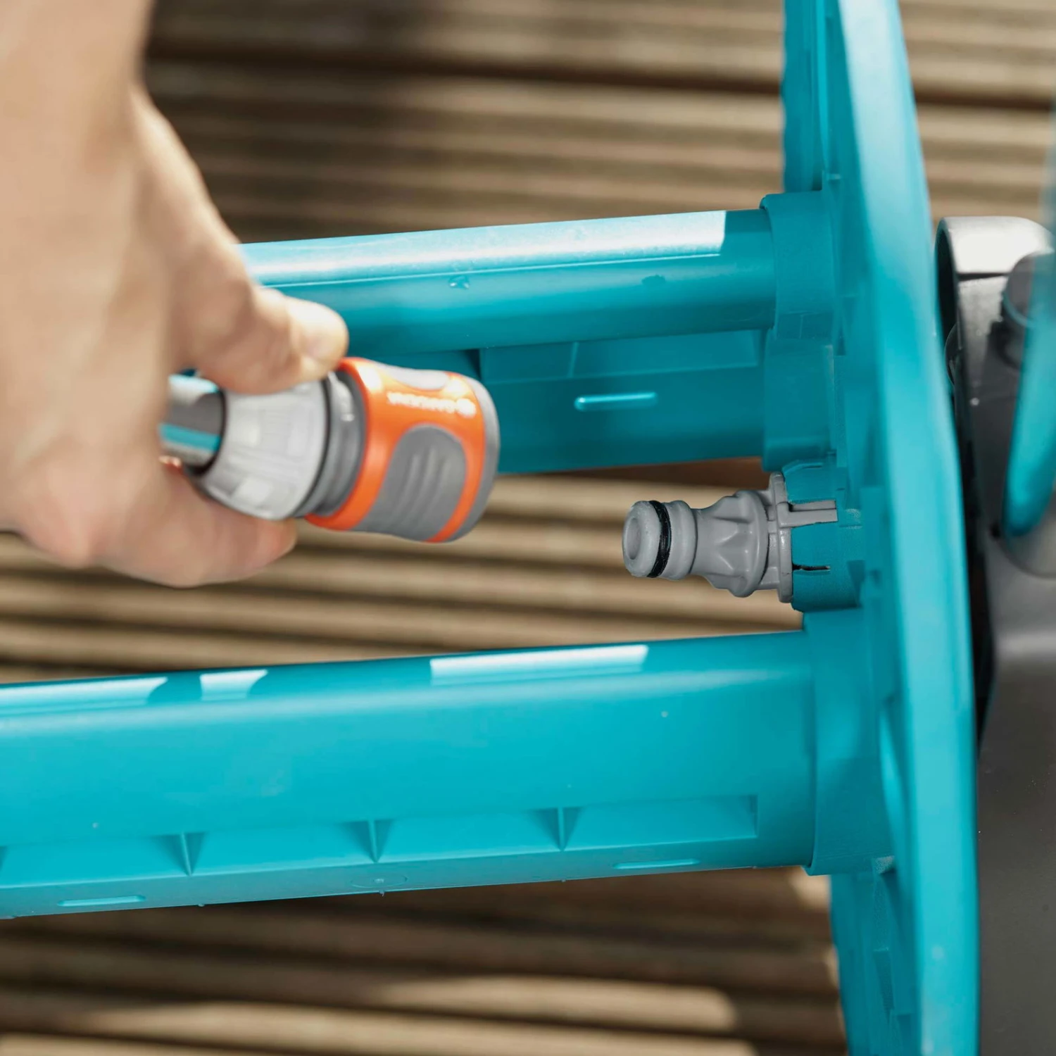 Schlauchwagen AquaRoll S, Gardena, Schlauchlängen Bis 15 M 8 Schlauchwagen AquaRoll S, Gardena, Schlauchlängen Bis 15 M – Bild 8