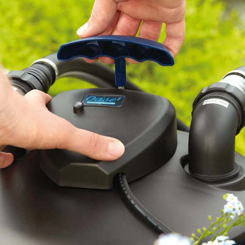 OASE BioPress Set 6000 Druckfilterset Mit UVC Und Filterpumpe 2 OASE BioPress Set 6000 Druckfilterset Mit UVC Und Filterpumpe – Bild 2