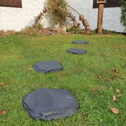 Beton-Trittstein 'Typ A', Anthrazit, In Natursteinoptik, 42 X 37 X 3 Cm -Stilvolles Gartenmöbelgeschäft 0990100376 Koelle Beton Trittstein Typ A in Natursteinoptik anthrazit 1 79085 1