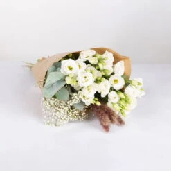 Gemischter Blumenbund 'Eleganz In Weiß' Inkl. Gratis Grußkarte -Stilvolles Gartenmöbelgeschäft 1025700008 DIY Mixbund Eleganz in Weiss Lisianthus weiss Gypso Euka Fluffy 1 94531