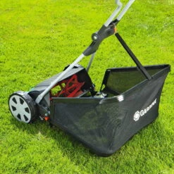 Gardena Comfort Spindelmäher, 400 C / 40 Cm, Für Max. Fläche 250 M² -Stilvolles Gartenmöbelgeschäft 2910600028 Comfort Spindelmaeher 400C 40cm fuer max Flaeche 250 Quadratmeter 2 61656