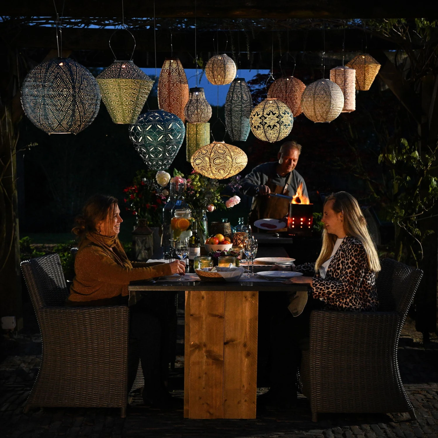 Solarlaterne 'Round 30', Helltaupe, Ø 30 X 29 Cm 9 Solarlaterne 'Round 30', Helltaupe, Ø 30 X 29 Cm – Bild 9